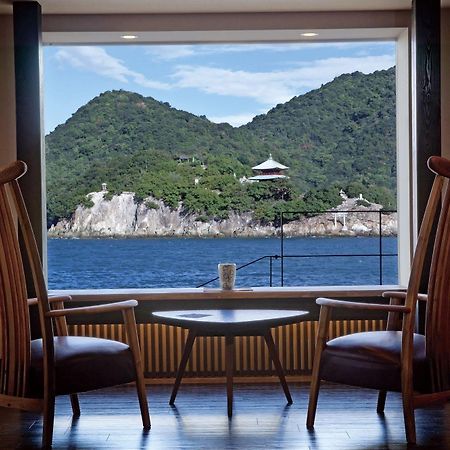Migiwatei Ochi Kochi Hotel Tomo Kültér fotó