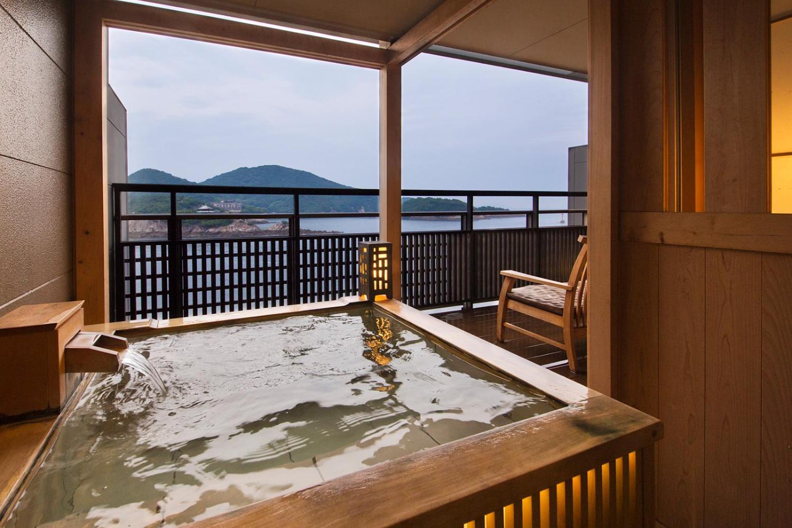 Migiwatei Ochi Kochi Hotel Tomo Kültér fotó