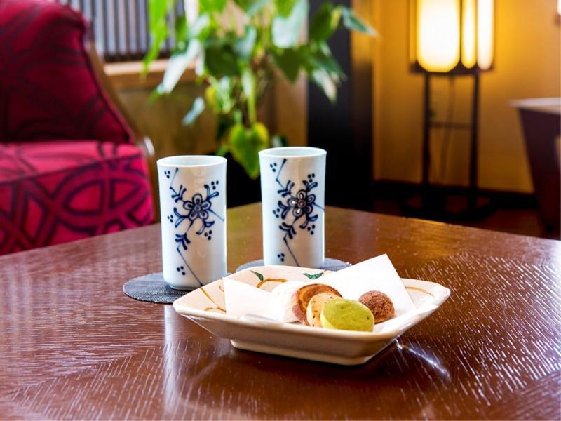 Migiwatei Ochi Kochi Hotel Tomo Kültér fotó