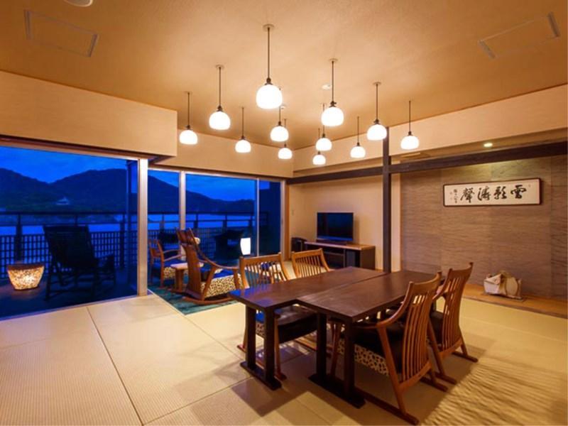Migiwatei Ochi Kochi Hotel Tomo Kültér fotó
